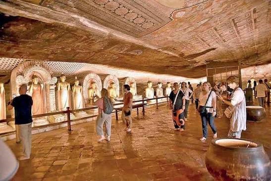 Dambulla Cave Temple